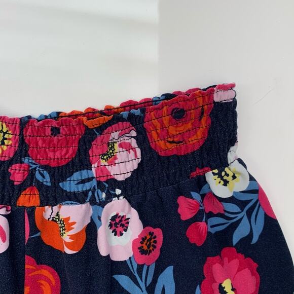 Floral Shorts - Picture 3 of 6